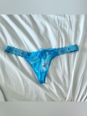Y2K style g string thong blue lace XS Victoria’s Secret lace panties underwear